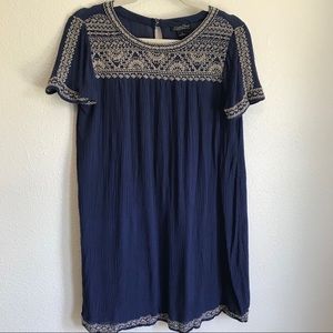 🍀Lucky Brand Blue Embroidered Shift Dress